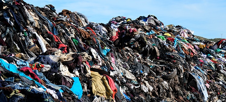 ¿Sabías que la industria textil es la segunda más contaminante del mundo?
